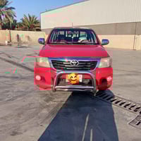 تويوتا هايلوكس • ٢٠١٤ • رقم واسط كويتي