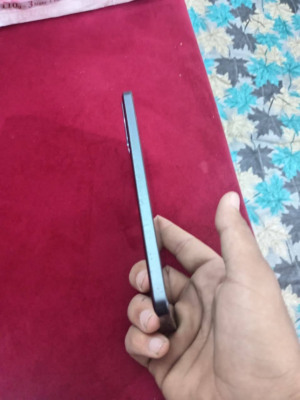 السلام عليكم 
بوكو x6 pro ذاكرة 512 جهاز نضيف وجديد بمعنى الكلمه شخط واحد مابي لايعلك ولا كلشي جهاز كلش نضيف يشغل ببجي 90 فريم السعر 200 قفل مكاني موقع شارع المعمل للاستفسار ***********
