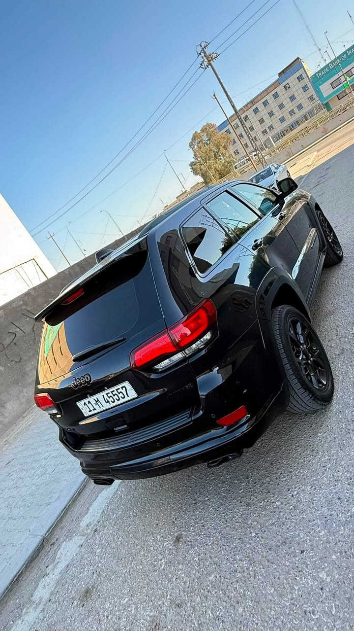 تحيه طيبه
للبيع او المراوس جيب اكس لمتد موديل 2021
سياره وارد امريكي حادثها موضح بالصور بدون دواخل غير الحادث مابيها شي معروفه مواصفات ال X جاهزه برغي ماعايزه مداور ثاني يوم  
مكان السياره النجف الاشرف
السعر 255$ بيها مجال
استفسار ***********
