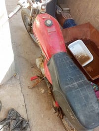 دراجه ٤ گير كلك متروكه صارلها شهر ماطالع بيها لان حصلت وظيفه الدراجه ا...