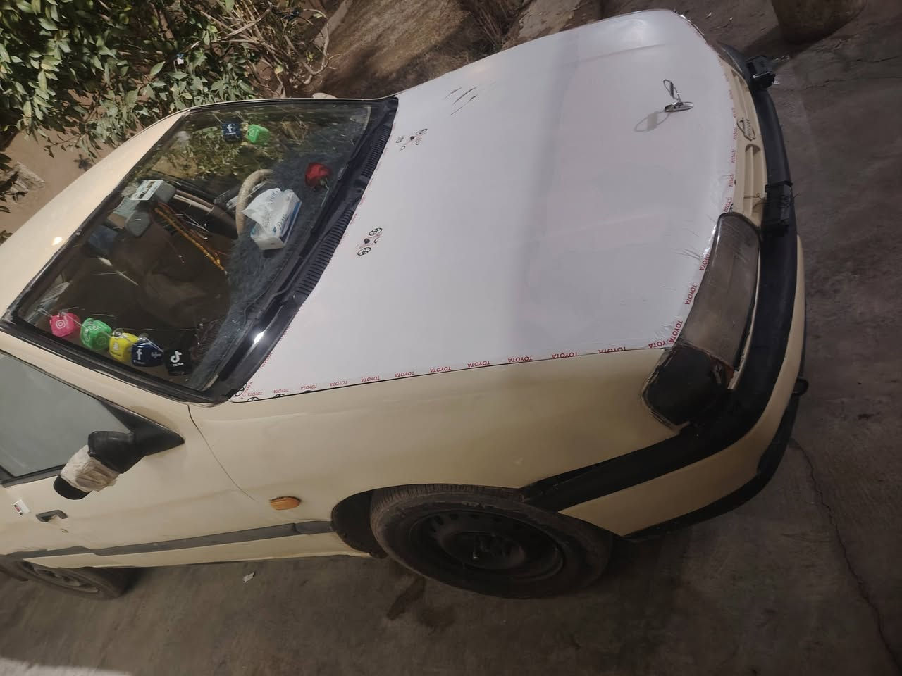 سلام عليكم من رخصت الدمن
سياره نيسان برايمرا موديل 1991 
كير محرك شرط رقم كركوك شرط التحويل سنويه نافذه صدر خير من الله تايرات جدد تخم كامل كهربائياتها يرادلها شي بسيط السياره خير من الله مال جناي السعر 30 وبيها مجال ***********
