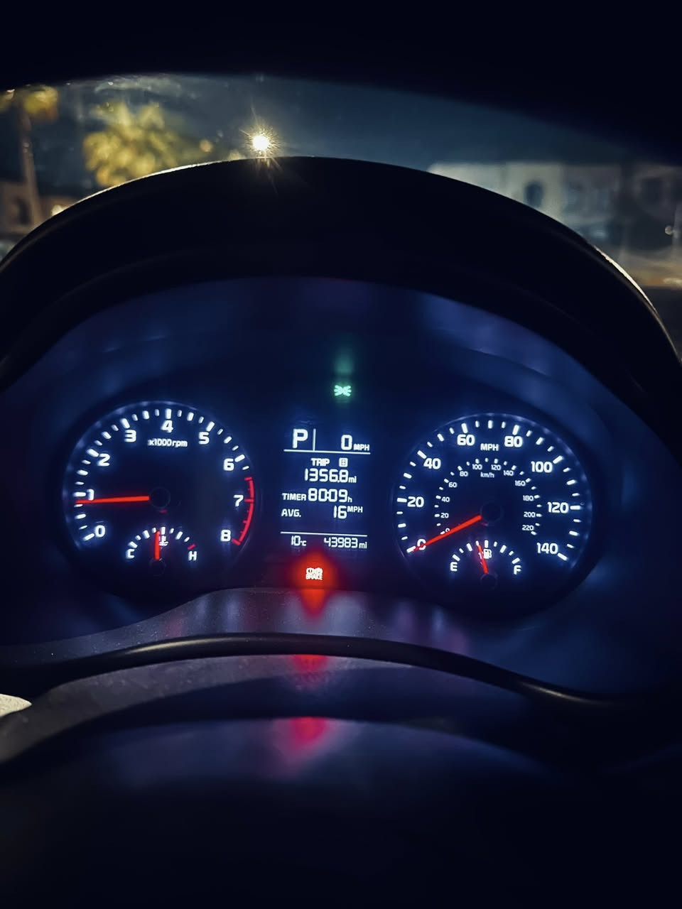 السلام عليكم كيا ريو موديل ٢٠ ماشيه. ٤٣ ميل سياره بدون صبغ بارد شويه بالجاملغ وآقل شبر بالبنيد مواصفات شاشه جبيره مثبت سرعه كاميره فول تحكم ستيرن سياره نظيفه  صور الحادث بالمنشور محرك ١٦٠٠ دوش تواصل واتس اب ***********
