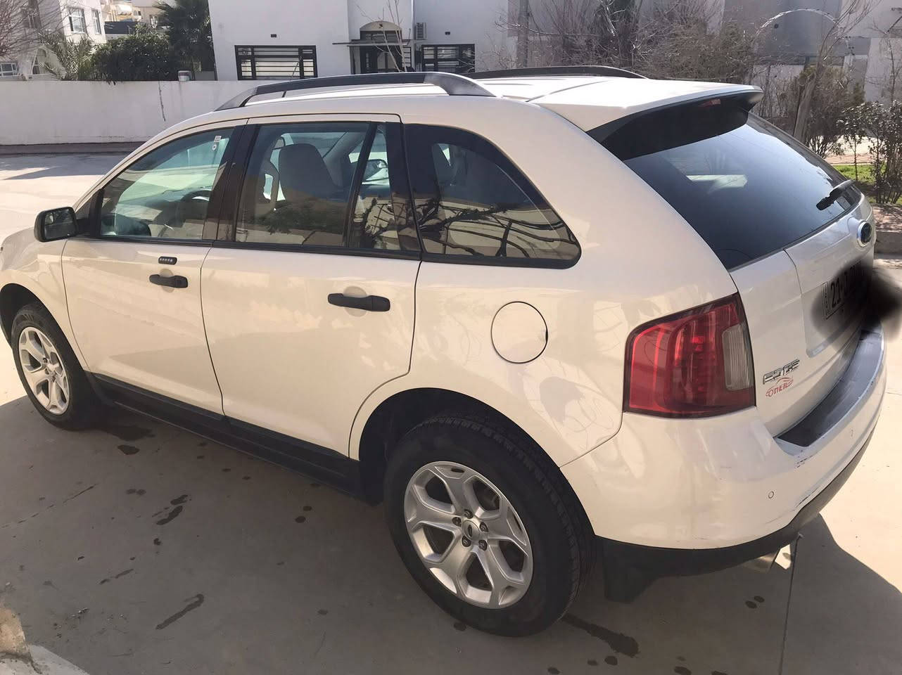 فرۆشتن
سلێمانی 
2012
بێ بۆیاخ بێ بێ سارد 
118معامەلە
***********
ژمارەی خاوەنی
