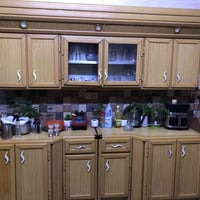 للبيع كاونتر مع ملحق المنيوم 2.5 متر نضيف جدا للاستفسار 07703448644 غي...