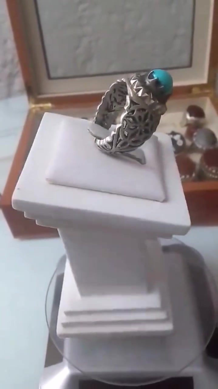 لبه نيشابوري صافيه صياغه يدويه جميله صياغت عباس ار ٨٥


**إذا كنت صاحب هذا الإعلان وتريد حذفه لأي سبب، رجاءا أرسل رسالة إلى الدعم الفني**