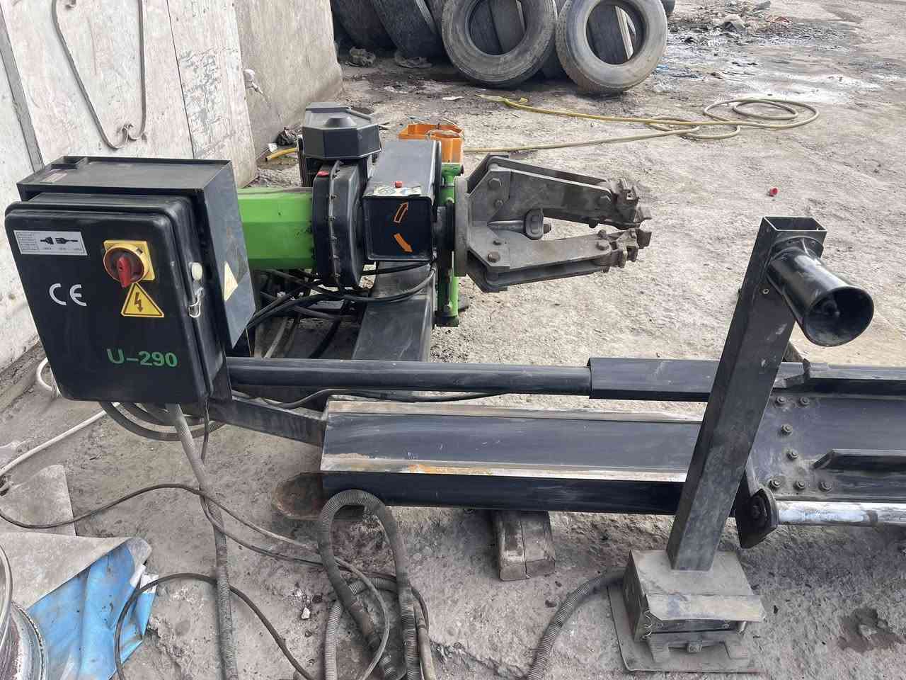 سلام عليكم خالعه كبيره شغاله على الفحص للبيع السعر 17 ورقه وبيهااا مجال للطيبين استفسار ***********العنوان النجف الاشرف
