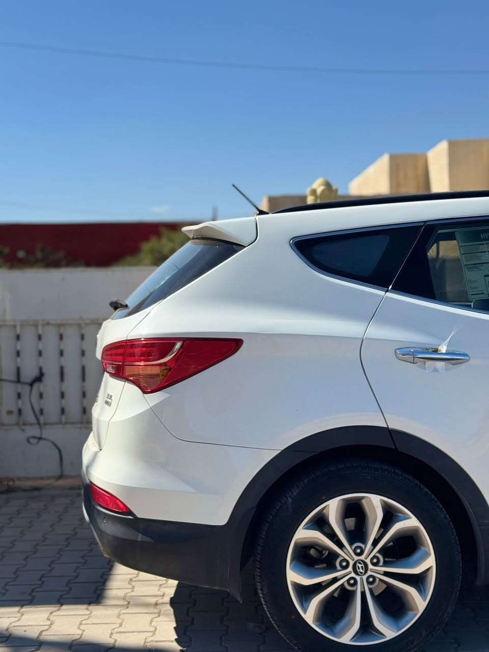 سنتافي ٢٠١٤ خليجي كلين مابيها قطرة صبغ بيها بارد شي قليل جداً محرك ٦ سلندر بيها بارد فقط رقم كركوك شرط التحويل ماشيه ١٧٠ سعر ١٨٠ مكاني صلاح الدين قضاء العلم ***********
