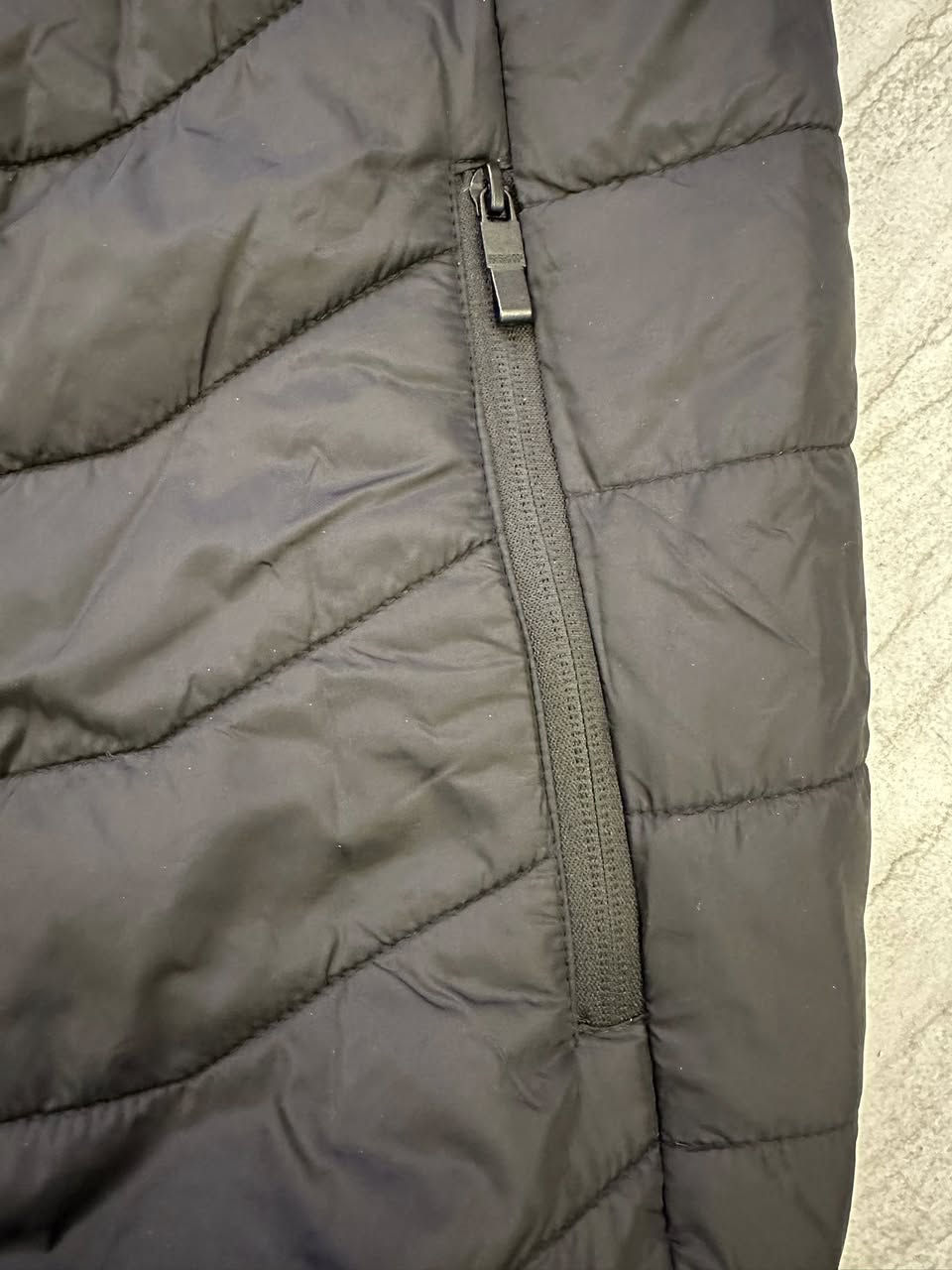 قمصلة مطرية حرارية تكدر تشغلها على باور بنك يو اس بي، قياسه xl يفيد جماعه دلفري والعسكري، السعر 15 الف


**إذا كنت صاحب هذا الإعلان وتريد حذفه لأي سبب، رجاءا أرسل رسالة إلى الدعم الفني**