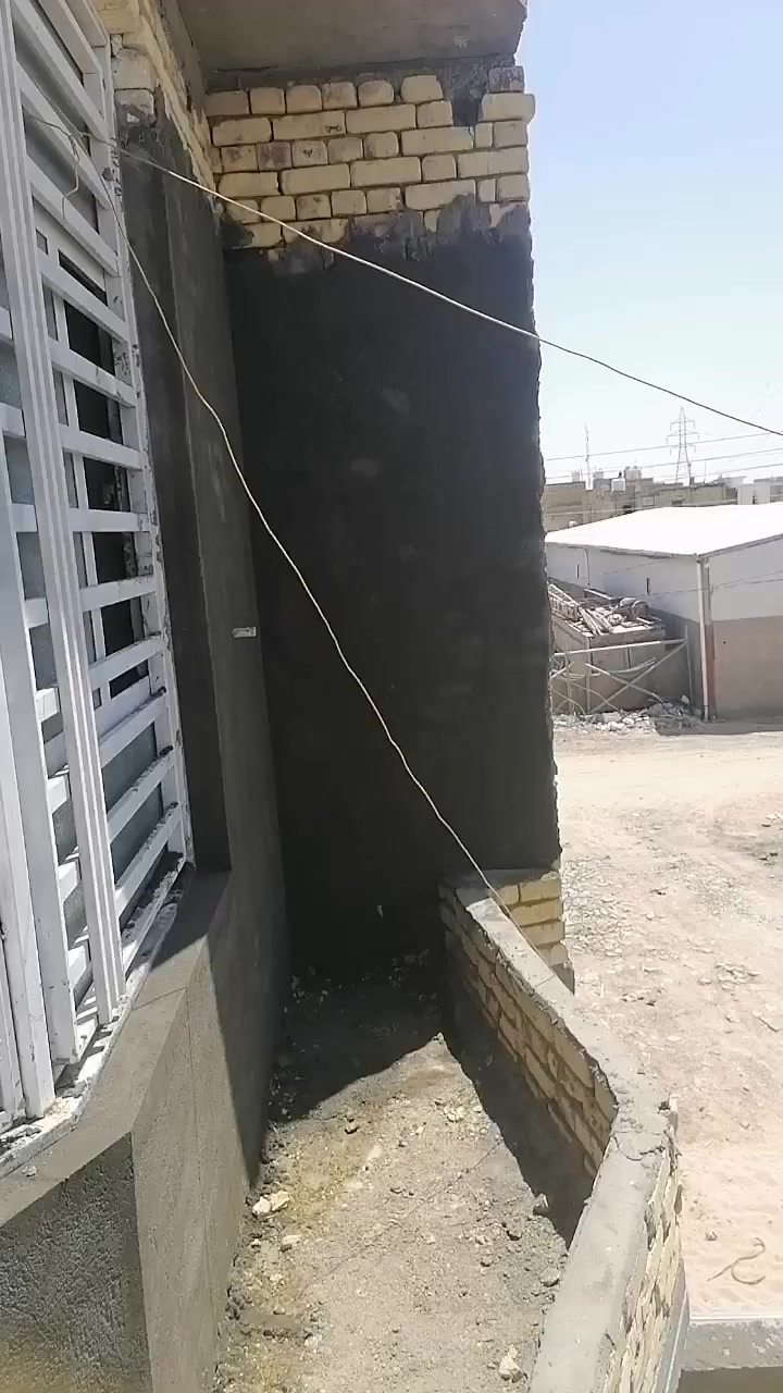 السلام عليكم خلفه لبخ اسمنت جص وبورك ونثار تقطيع
واجهات متفرغ حاليا #شغلنا بليوميه وعلئ المتر
رقمي ## *********** واتساب
