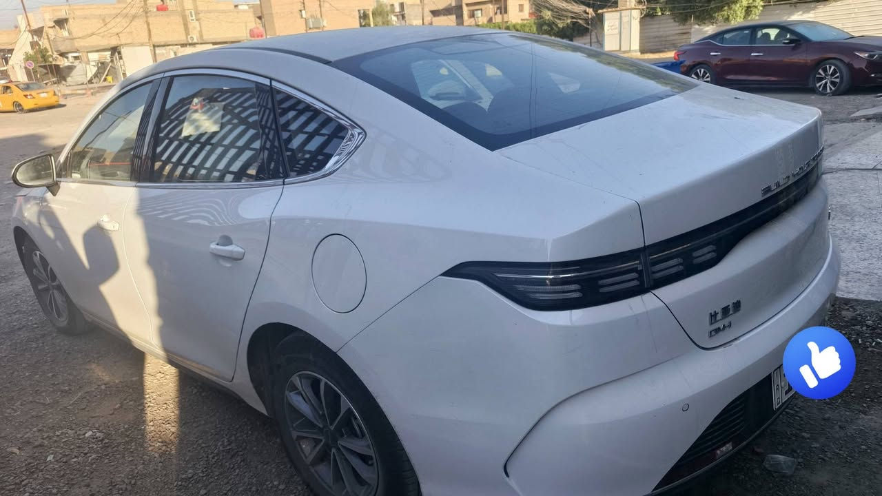 سلام عليكم تسدوير 2025
سياره مبرمجه منزل تطبيقات 
مسوي اله دوشمه ارضيه 
اناره داخليه متغير عل تلفون 
ماشيه 17 الف 
بيه حادث جاملغ وباب عل كد شبرين 
 مصلح بارد وبيه باب خلف سايق شخط 
سياره كلش حلوه بل عافيه عل ياخذه 
رايده 18500 وبيه مجالل 
وتساب ***********
