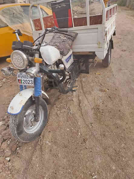 سلام عليكم شباب ستوته للبيع موديل 15 اوراق اصولي ستوته خير من الله السعر 1500وبيها مجال مكان  ***********الناصرية الغراف
