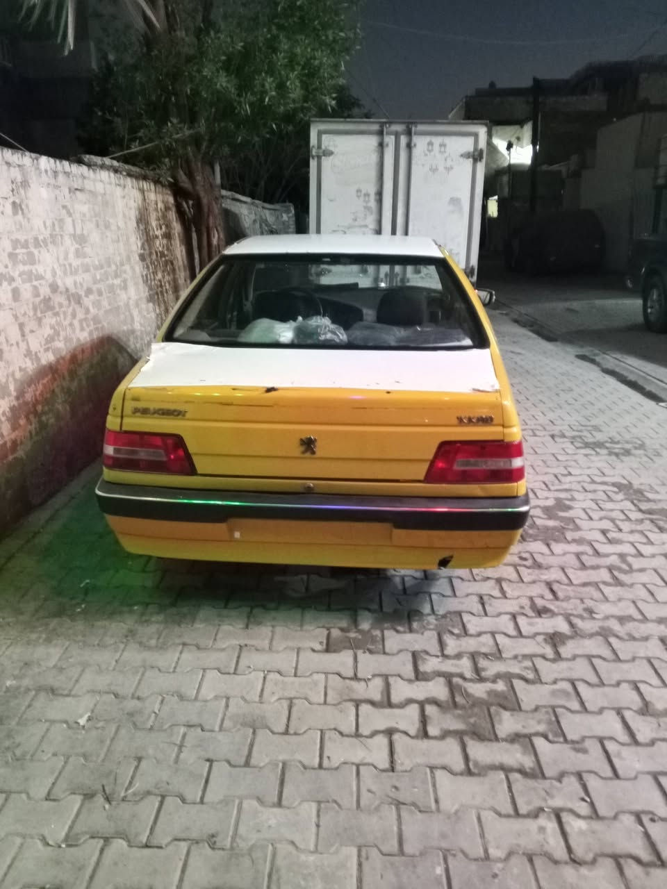 بيجو لميس 15 مكينه وكير جديد كارتون انطيك ضمان بالمكينه
صدر امامي خلفي جديد كارتون 
كهرباياته جديد
نواقصه بسيطه كلش 
***********
