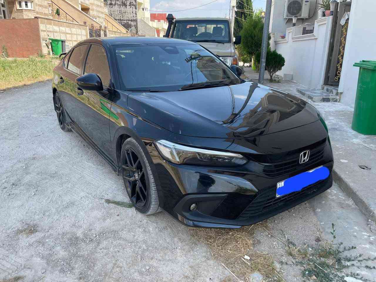 هوندا سيفيك ٢٠٢٢
رقم وسنوية وفحص جديد 
ماشية ٦٥ميل
سيارة بدون اي مصرف 
سيارة بصمة وشغال وسترن شفت 
سيارة كلش نظيفه مال شباب
سيارة شبر من حافظ بونت و شبر من جاملوق امامي صبغ بدون دواخل 
ارباك بس سترن سيستم 
مكان دهوك 
سعر ١٢٨ ورقة مجال بسيط 
صورة حادث في منشور 
رقم موبايل *********** دهوك, العراق
