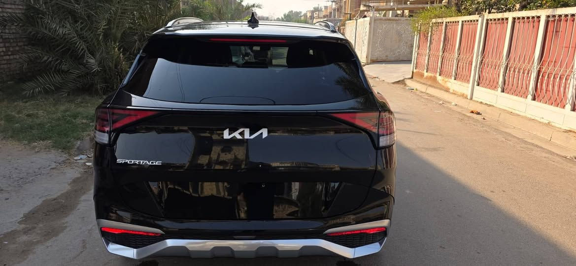 تحياتي كيه سبورتج مديل ٢٣برستيج أعلى مواصفات رقم بغداد وأرد أمريكا السعر ٢١٠$ رقم التواصل ***********
