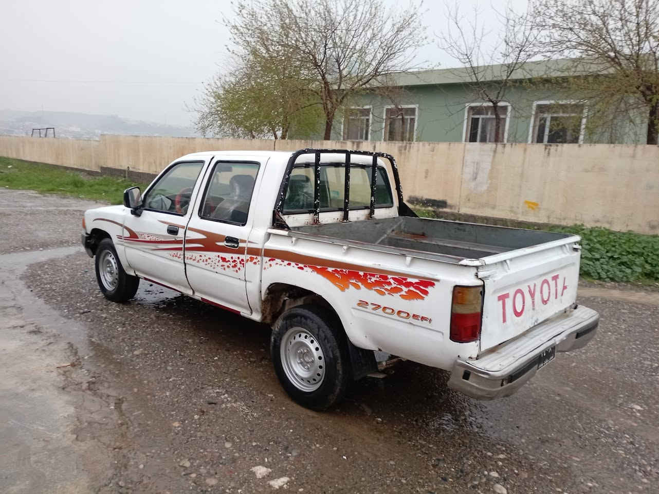 توێتا پیکاب مەکینە سێ واو شەش گێڕ ماڵی کاسبیە ئاڕم کۆنەکی لەگەڵە زەمانی کیشەی مەدەنی، دەکەم شوێن تەق تەق سعری 17$
(***********) (***********)
