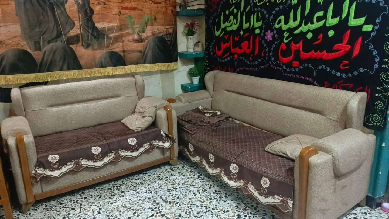 تخم تركي خمس قطع السعر 400 وبي مجال
***********
