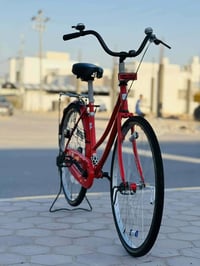 أحمر • مديل ٢٢ • نضيف