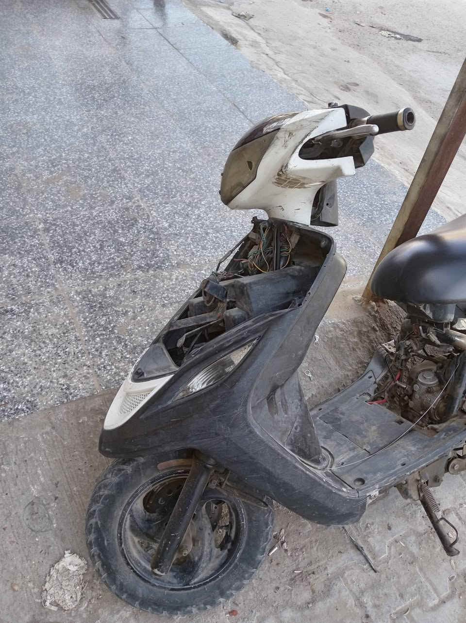 ماكس ١٤٠ ثعلب كوم حديد كوم حديد سعر ١٥٠ قفل البو ١٠٠ لاتخابر *********** كفراته موجوده
