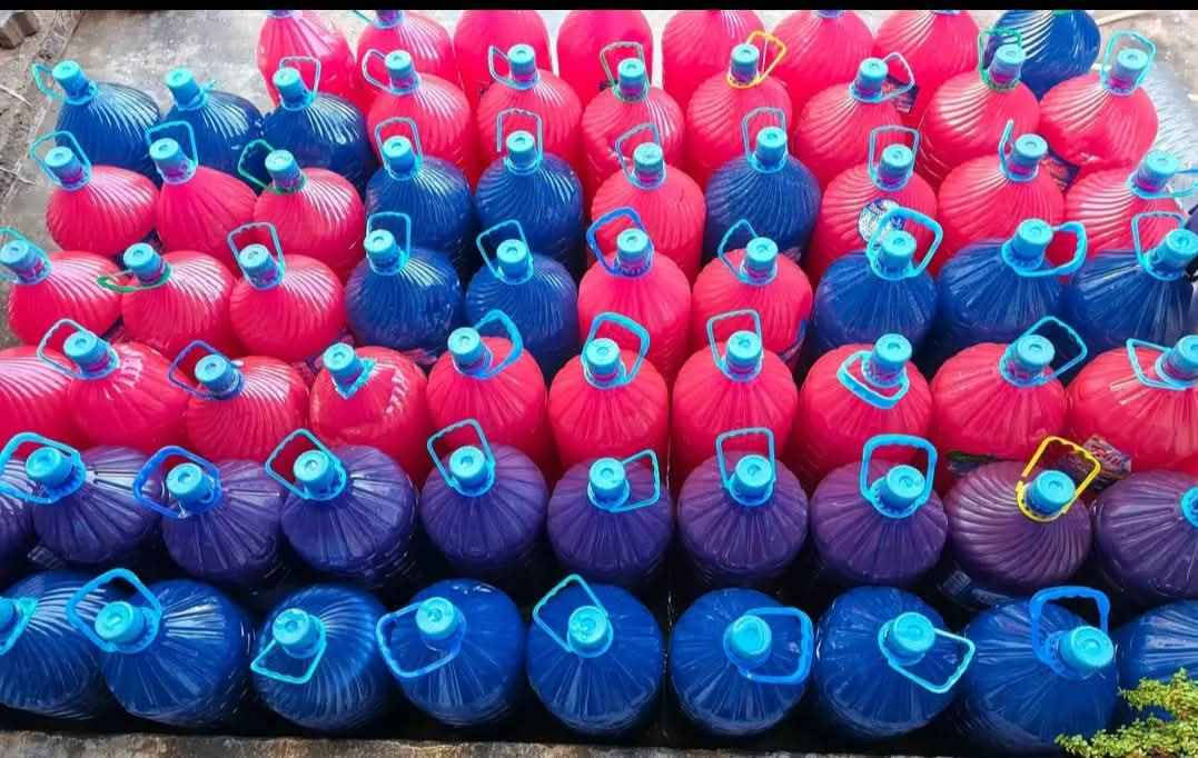 اسلام عليكم عندي زاهي درجة اولى مال ملابس مآل مواعين مال فرش مال سيارات رغوه درجة اولى سعر القارورة 1000ايضا عندي زاهي سعر القاروره 5000ايضا عندي خدمت توصيل داخل كركوك عنوان كركوك حي النصر قرب جامع مكه المكرمه هاي رقمي ***********هاي خطي الثاني *********** كركوك, العراق
