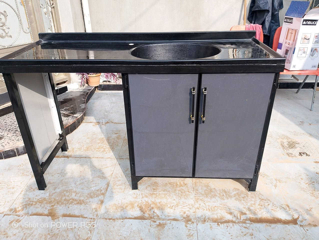 السلام عليكم متاح سنك ومكان غساله مثل ماوضح بل صورصارلي شهر من سويتي العنوان الفيلق السعر ١٠٠ ***********
