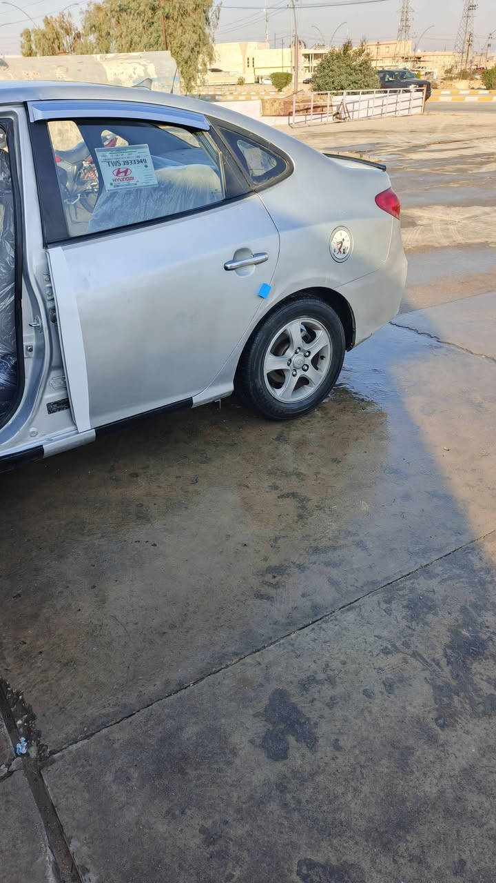 افانتي للبيع موديل 2009 ادوات مامتوم سيارة نظيفه وحلوة محرك 1600 محرك وكير مكفولات والك لفحص تغفيل سيارة وفتح بريمونت سعر 40  رقم لمبايل ***********
