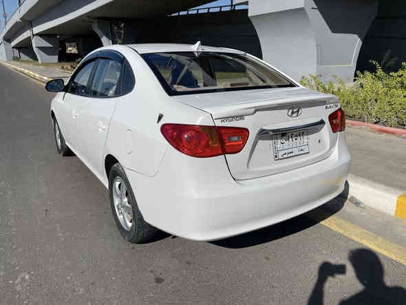 النترا2011 مكينه 2000 ب٩٥ ورقه 
سلام عليكم عندي النترا للبيع شواصي لغود مكفوله ابيع صبغ احزام بيها ضرر بصفحة اليمنه مكاني بغداد ساحة عدن للاتصال    ***********
