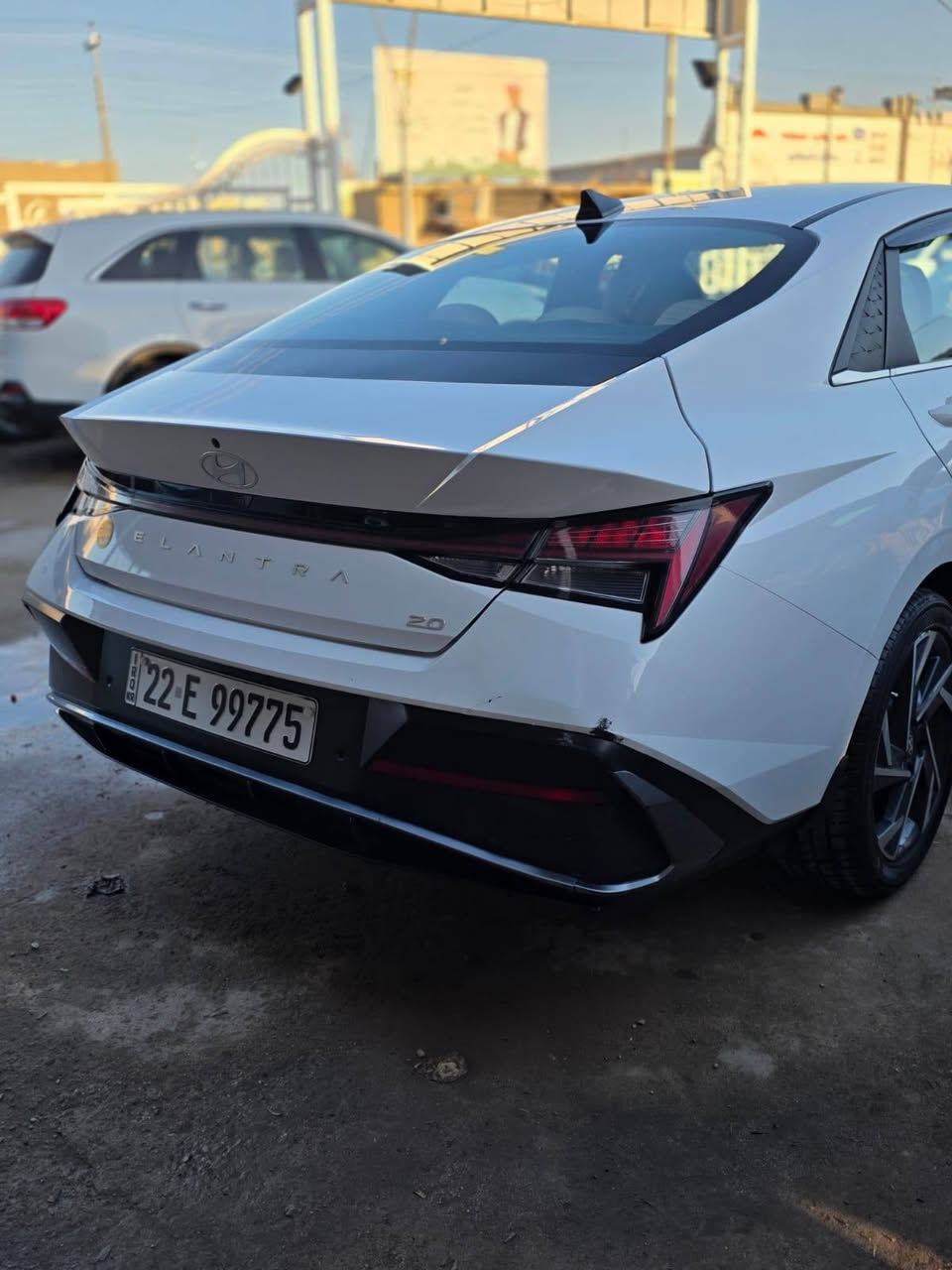 الانترا ٢٤ جديده وضع الزيرو بس شبر بارد بلباب الخلفي بيع او مراوس اتصل ***********
