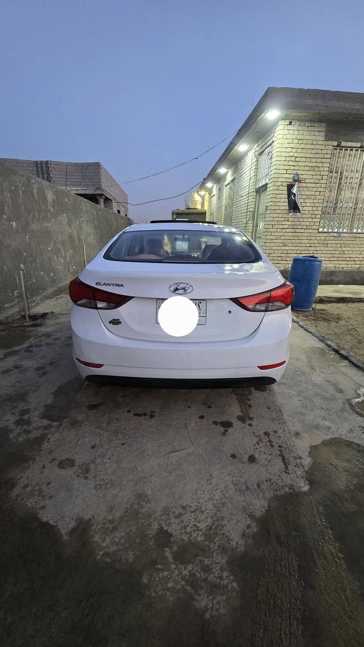 الانترة مضلع وارد خليجي
موديل ٢٠١٥ فول موصفات ١/١ 
وسونار موجود  محرك ١٨٠٠
مكان السيارة كربلاء رقم نجف
السعر       (١٣٥)
رقم ***********
***********  أل تصال
غير متواجد على الفيس
