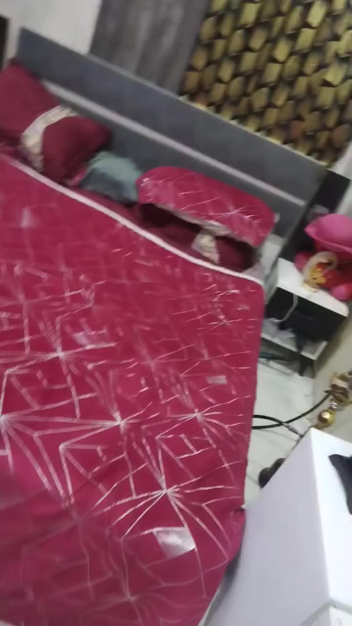 السلام عليكم
تخم 10 مقعد نضيف ومابي اي ضرر للبيع ٣٠٠ وبي مجال بسيط
غرفه نوم تركيه  استعمال شهرين مامفتوحه ولا مره
السعر ٤٠٠
العنوان الدوره حي الصحه مجاور فلافل السيد
للستفسار الاتصال ع الرقم او واتساب
***********
