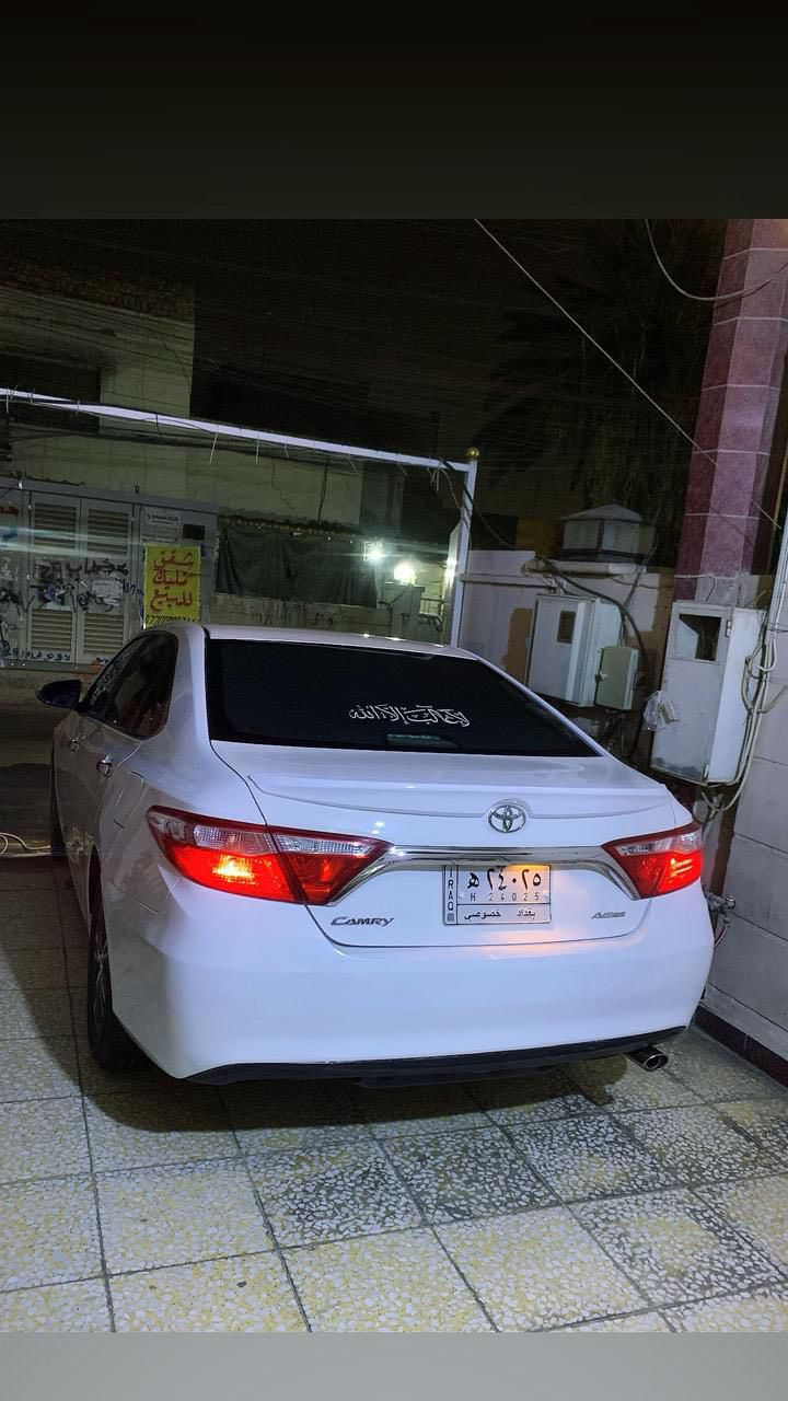 سلام عليكم كامري 2016 LEوارد امريكي سياره داخله كلين بدون حادث هنا بل عراق صار بيه شكم طخه وصبغت يعني بيه اربع قطع او اقل شرط بدون لا تبديل ولا دواخل سياره جاهزه محرك او كير بشرط بدون فتح غرفه جديده صدر جديد تبريد شغال تدفئه شغاله تخم تاير سياره ربع متصرف عليه مكاني بغداد الشراي يتصل او يدلل 
***********

