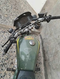 دراجه للبيع سونك موديل25 مكينه كير مكفوله شلعه معدل ورقه كامله المكان ...