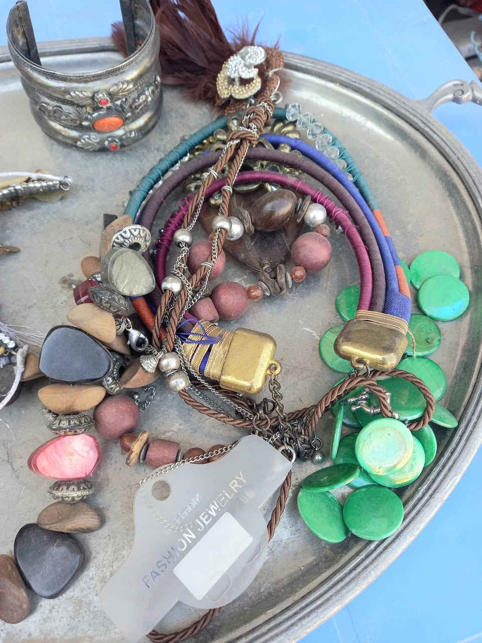 مجموعة اكسسوارات.. مع الصينية  .. للبيع


**إذا كنت صاحب هذا الإعلان وتريد حذفه لأي سبب، رجاءا أرسل رسالة إلى الدعم الفني**