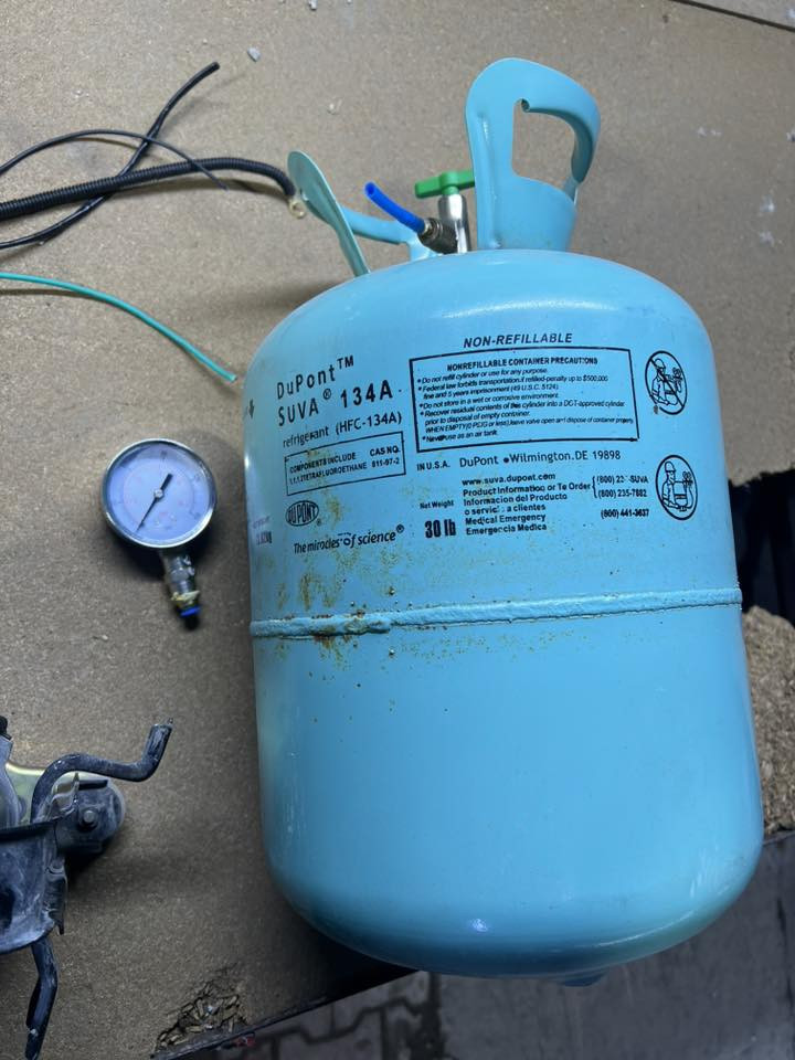 السلام عليكم هورن براد هوه ايطالي ماطور لكزز ياباني اصلي
صوته موضح بالفديو 

سعره 250 وبي مجال 

***********
