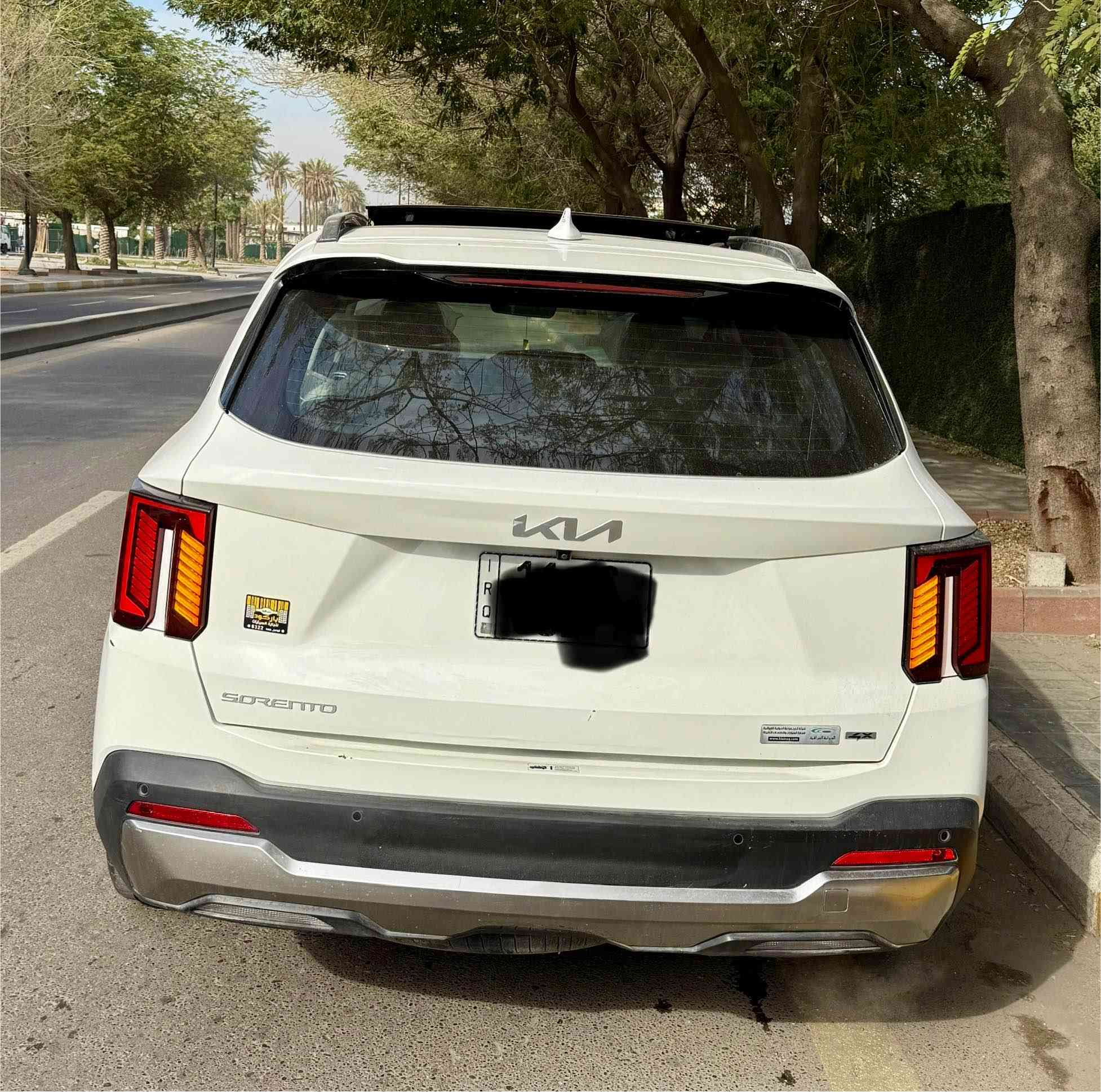 سلام عليكم ورحمة الله وبركاته
سورنتو 2024 4x  الشركة الدولية العراقية فور ويل 
6 سلندر ماشية 26 الف كيلو متر سيارة جديدة مال بيت استخدام شخصي مواصفاتها معروفة فوول  فتحة بنوراما كشنات جلد والباقي معروف رقمها بغداد مكاني بغداد العطيفية السعر 340$ الشراي الاتصال عل الرقم 
***********  وعذراً غير متواجد عل الفيس. 
السيارة مكفولة كفالة عامه من الصبغ وكلشي وبعدها بضمان فقط بي دي ار باب الصندوك الخلفي عل گد شبر فقط بي دي ار بدون صبغ ولا تكحيل ولا بارد. بغداد, العراق
