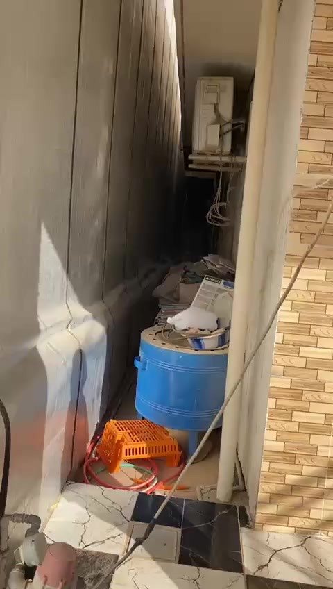 بيع بيت في بارود خانه استفسار اتصل على رقم ***********
