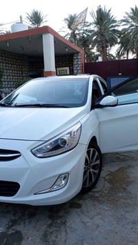 اكسنت ٢٠١٦ خليجي  فول مواصفات  محرك 1600 دوش  رقم بغداد  العنوان بغداد...