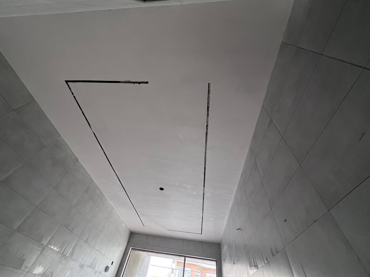 سلام عليكم كادر 3خلفات جص او بورك +تشميع  شبنتو شغل درجه اوله  بغداد. ***********
