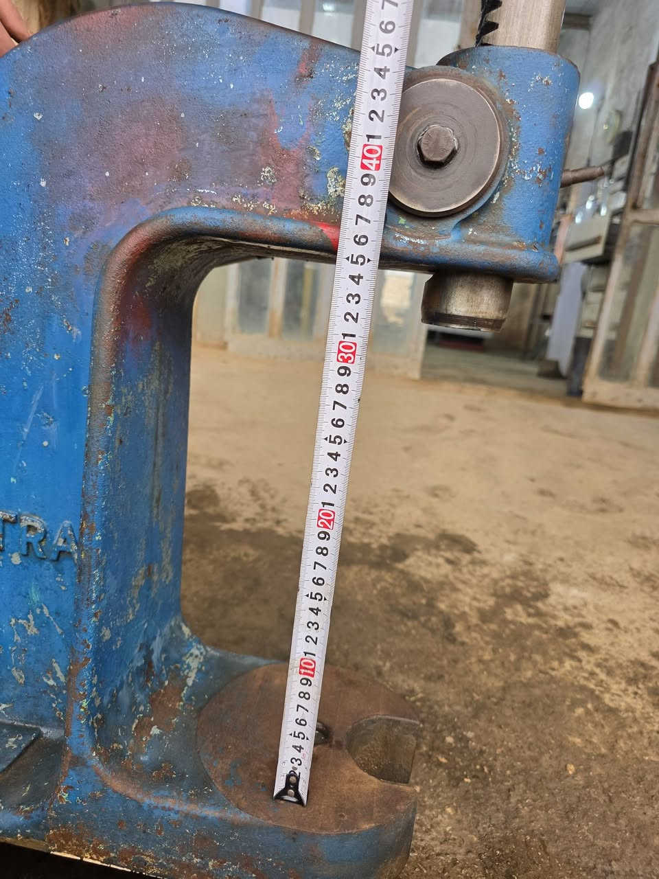 بريص يدوي للبيع هاتف *********** مكاني بغداد
