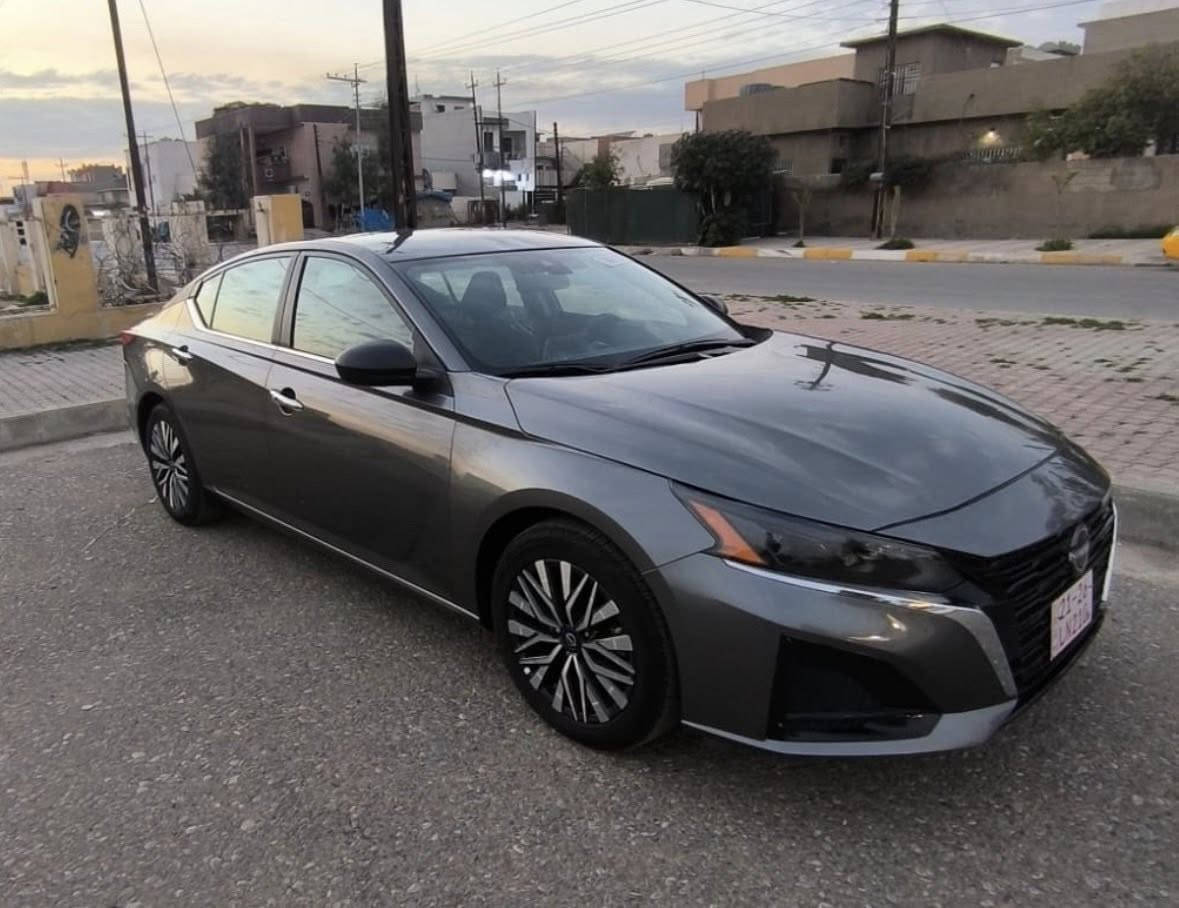 *تحية طيبة لجميع المتابعين *
نيسان التيما موديل 2025
مواصفات SV. لون نفطي. 
العداد 6 الاف ميل فقط👌
محرك 2500 اربعة سلندر. 
رقم الشاصي 1N4BL4DV0SN380403

الضرر 
بنيد ابلادي مصبوغ. 
چاملخ سكن امامي تجاري. 
رصعات في السقف اثناء الشحن. 
صور الحادث مرفقة. 

السيارة  كاتي تترقم شمال العراق
أربيل سليمانية دهوك 

السيارة موجودة في محافظة كركوك
للاستفسار عن السيارة والسعر يرجى الاتصال على الرقم 
***********
