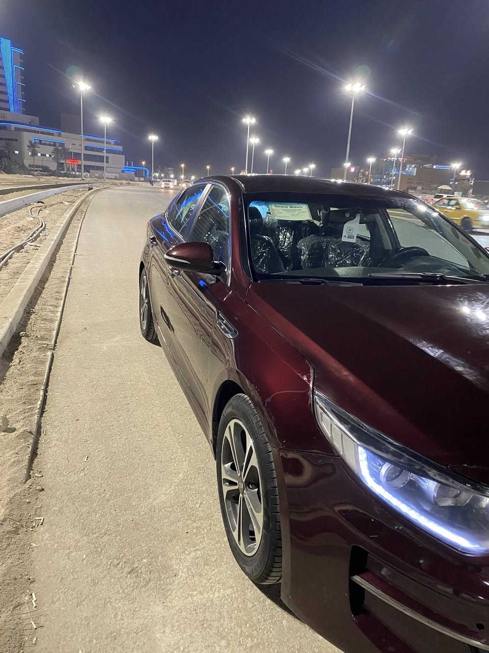 كيه اوبتيمه 2017 امريكي بيهه ربع بنيد وباب السايق كلير بدون ضربه وبدون دواخل وبدون ايرباك مكينه كير تبريد كفاله رقم اربيل بسم شركه تحويل وكاله السياره جديده احله من الصور مكان السياره البصره تنومه السعر ١٢٠ رقم ***********
