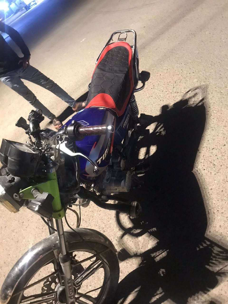 سلام عليكم ايرانيه 2024 اوراق كامله
ايرانيه 2024 خمسه كير دراجه لا نضوح لا تبخير بيه درع كهربائياته شغاله دراجه خير من الله كابريتر جديد ضفيره جديده مكينه 200
دراجه يرادله ترتيب بسيط دبلات جدد يرادله باتري بس دراجه سونك بس كفراته تايكر رايده ب350 وبيه مجال *********** وبي واتساب مكان الدوره البعيثه
