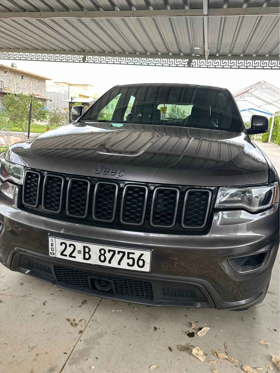 جئب گراند شيروكي بلاك توب فول فول مواصفات پانوراما رادار گةورة  4پارچةى صبوغة لاى سةياق تؤزئك ناودةرگاى گرتوة پئش و پشتى كةپسة  پةرةشوتى نةتةقية يةك گلوبى ناو دةشبولى پئ نيه سةيارةكة بةناو خؤمة هيچ كئشةى نيه گئر و مةكينة و كاراباياتى هةموو بة شةرت  رسمى حاديسةكةشم داناوة
***********  
السلام عليكم 
جيب كراند شيروكي موديل2021 فول فول بانوراما رادار كبير 
 
كير محرك شرط مامفتوح 
لا صرف لابخار مكفول 
رقم اربيل دولي جديد 
سيارة بأسمي
 
  السياره بيه 4قطع صبغ دواخل 
بيها شويه صبغ بل باب ايرباك سليمة صوار حادث موجود عل منشور 
صدر امامي خلفي كله جديد
كاربائي كله شغال مابي نقص 
*********** أربيل, العراق
