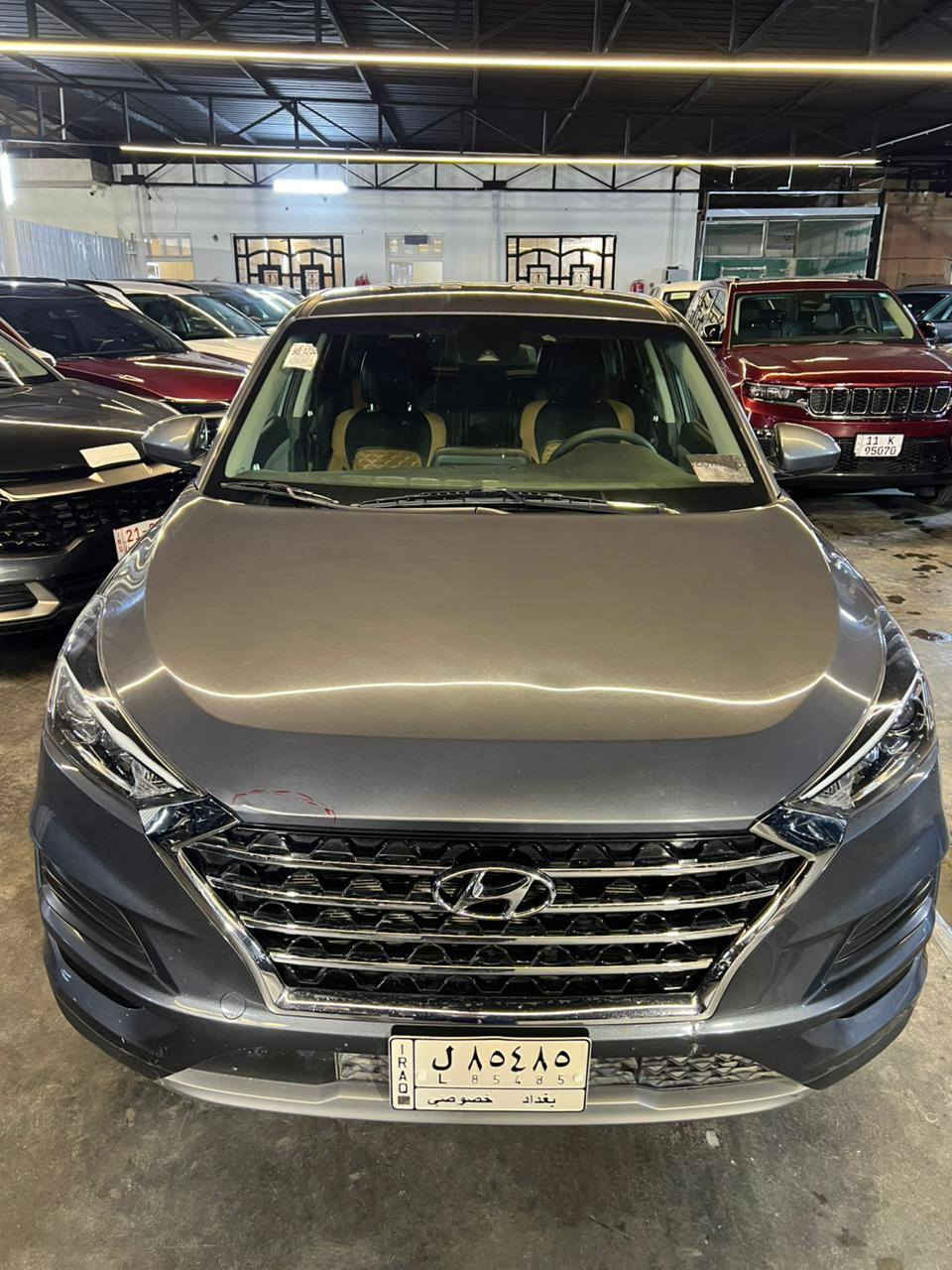 السلام عليكم 3 توسان للبيع
موديل 2019 حادث دعاميه اماميه فقط ماشيه 50 السعر 168
______________________________________
توسان هايبرد اسود 2024 حادث دعاميه اماميه جاملغ خلفي سعرها  200 مرقم 
______________________________________
توسان  بلگن بانزين هايبرد كهرباء لون نيلي 2024
5 كامرات فول حادثها جاملغ يمين وربع البنيد سعرها 210 مرقم
للأستفسار اتصال او واتساب *********** /***********  العنوان واسط صويره
