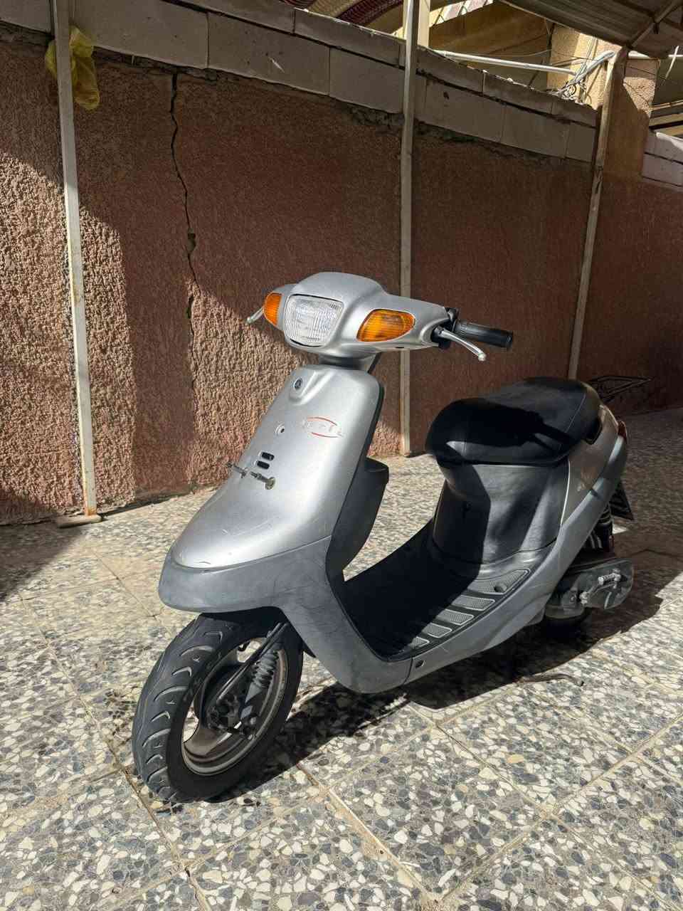 مكلف بل نشر
دراجه بطه للبيع موديل 2003 الدراجه بعدهي جديده صارله فترا من طالعه من المعرض كهربائيات شغاله كلهن ، الدراجه مامفتوحه للاستفسار فقط *********** مكاني كربلاء
