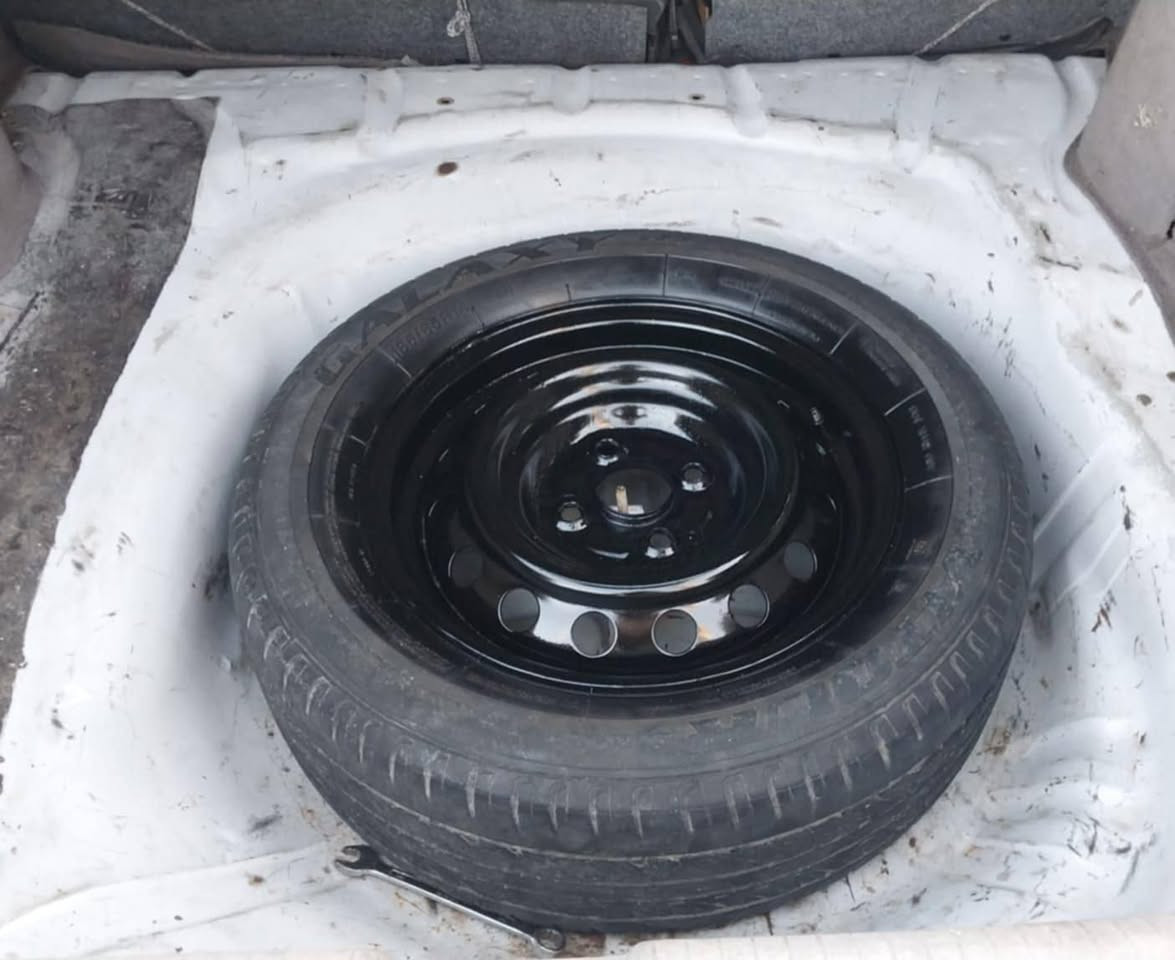 فكترا للبيع سعر ٣٨ بيه مجال 
مشروع وطني
لون ابيض 
موديل 1991
سنوية باسمي
بيها بطاقة بانزين  
سقف سلايد 
باتري جديد 
تايرات جديدة 
دهن جديد
طخم صدر أمامي جديد مبدل 
طخم خلفي بالكامل جديد مبدل
دينمو وسلف جديد مبدل 
محرك ٢٠ مرغوب 
كلج وعينه صار شهرين من مبدله يعين بعد لوك 
من الاخير سيارة مشاءالله عليها نكرة وسلف تشتغل ما محتاج اي مصروف سيارة حلوة كلش 
بيه ضربة بالجامرلغ خلفي 
سيارة باسمي رايد تحويل رقم كركوك 
رقم هاتف *********** كركوك, العراق
