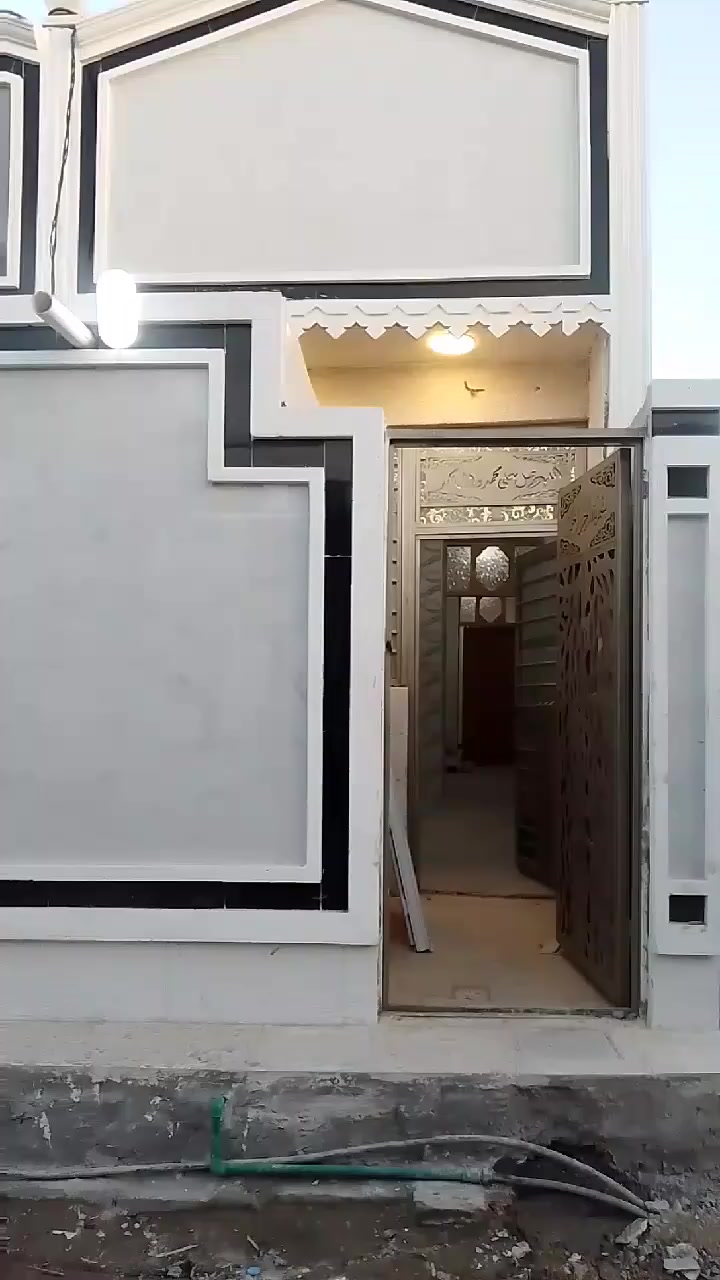 مشتمل 50متر للبيع الدسيم مقابل قطاع 39 الاتصال ***********
