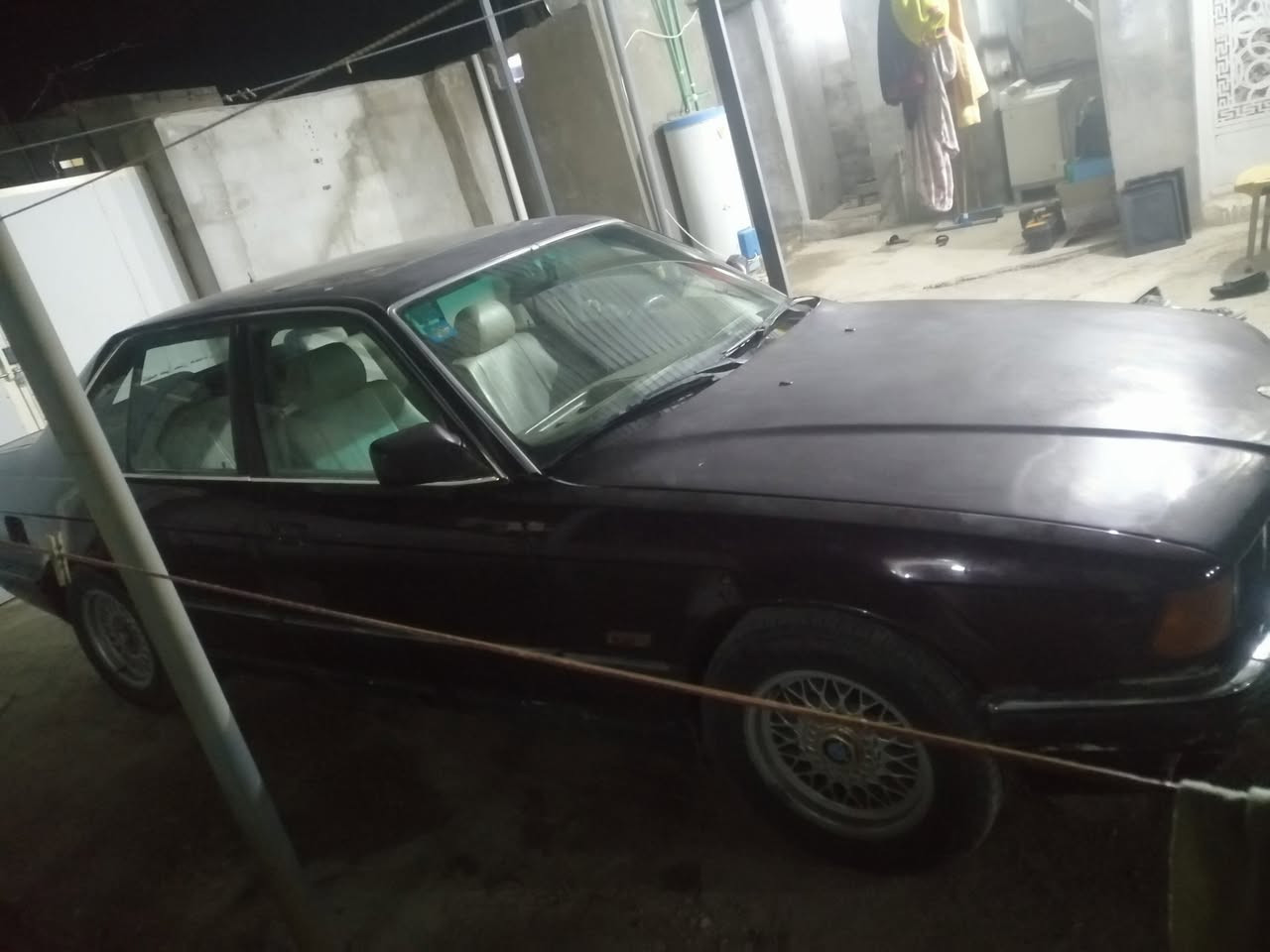 سلام عليكم بيأم للبيع ٧٣٠ محرك ٦ رقم بغداد شرط الوكاله والتحويل بيها نواقص بسيطه يدة باب صبغ مستعجل عل بيعه قفلها ٣٠ ورقه المكان واسط الزبيديه الاتصال ***********
