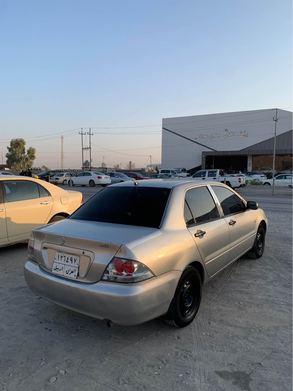 لانسەر مۆدیل ٢٠٠٨ گئر تۆماتیک بۆنیتو چەمەلاخی لای سەیاق بۆیاخە لەسەر کاڵبونەوە بئ دەعمو لئدان گئرو مەکینە بەشەرت شوئن رانیە *********** Pasir Gudang, JHR
