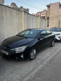 النترا ٢٠٢٠ • ٧١٠٠٠ كم • حادث باب ايمن