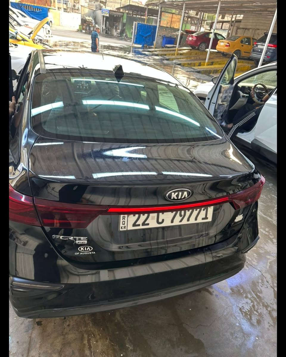 للبيع فورتي موديل 20.. السعر 120 ورقه وبيه مجال وارد أمريكي 3️⃣ قطع.. محرك 2000 دوش.. للاستفسار الاتصال ***********..
بغداد
